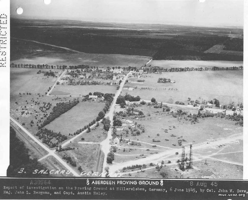 Фото 55: Вид с воздуха на огневую позицию Салхау в 1945 году.